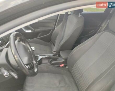 Черный Пежо 308, объемом двигателя 1.56 л и пробегом 320 тыс. км за 9001 $, фото 6 на Automoto.ua