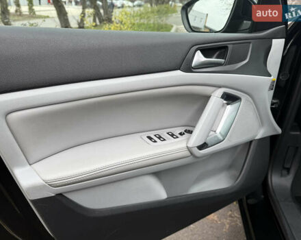 Чорний Пежо 308, об'ємом двигуна 2 л та пробігом 211 тис. км за 11900 $, фото 18 на Automoto.ua