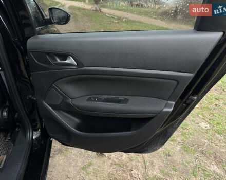 Чорний Пежо 308, об'ємом двигуна 2 л та пробігом 257 тис. км за 11199 $, фото 16 на Automoto.ua