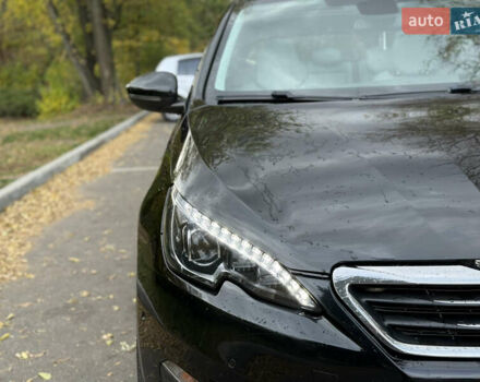 Черный Пежо 308, объемом двигателя 2 л и пробегом 209 тыс. км за 12950 $, фото 7 на Automoto.ua