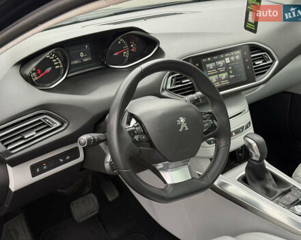 Чорний Пежо 308, об'ємом двигуна 2 л та пробігом 211 тис. км за 11900 $, фото 23 на Automoto.ua
