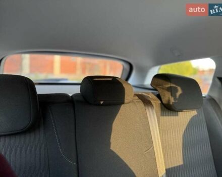 Чорний Пежо 308, об'ємом двигуна 1.56 л та пробігом 286 тис. км за 9500 $, фото 4 на Automoto.ua