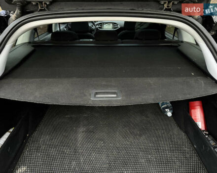 Чорний Пежо 308, об'ємом двигуна 2 л та пробігом 257 тис. км за 11199 $, фото 17 на Automoto.ua