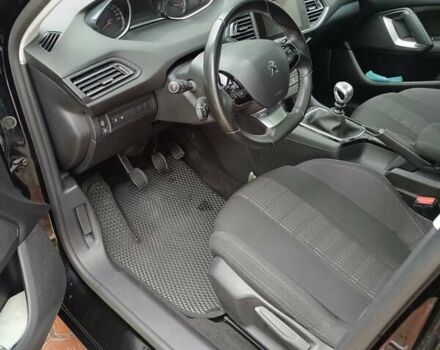 Чорний Пежо 308, об'ємом двигуна 1.6 л та пробігом 199 тис. км за 10100 $, фото 25 на Automoto.ua