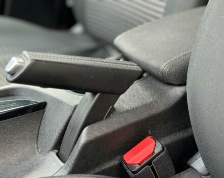 Черный Пежо 308, объемом двигателя 1.6 л и пробегом 255 тыс. км за 8590 $, фото 19 на Automoto.ua