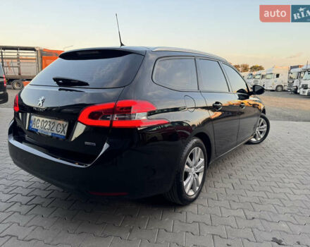 Черный Пежо 308, объемом двигателя 1.56 л и пробегом 255 тыс. км за 8333 $, фото 3 на Automoto.ua