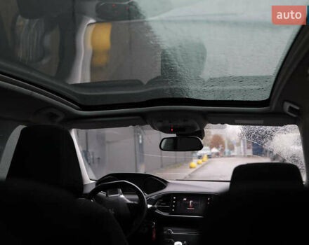 Черный Пежо 308, объемом двигателя 1.56 л и пробегом 279 тыс. км за 7100 $, фото 11 на Automoto.ua