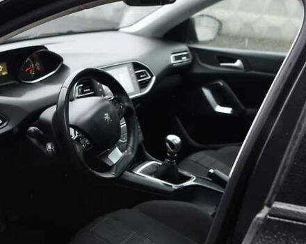 Черный Пежо 308, объемом двигателя 1.56 л и пробегом 279 тыс. км за 7100 $, фото 16 на Automoto.ua