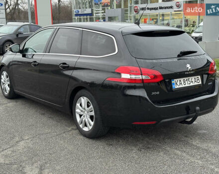 Чорний Пежо 308, об'ємом двигуна 1.6 л та пробігом 180 тис. км за 7800 $, фото 7 на Automoto.ua