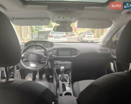 Чорний Пежо 308, об'ємом двигуна 1.6 л та пробігом 308 тис. км за 8200 $, фото 1 на Automoto.ua