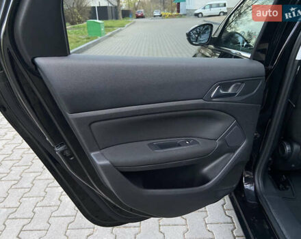 Чорний Пежо 308, об'ємом двигуна 2 л та пробігом 224 тис. км за 12200 $, фото 47 на Automoto.ua