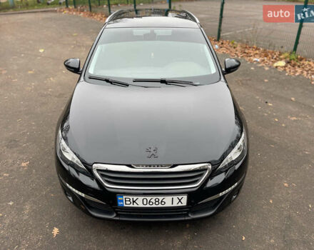 Чорний Пежо 308, об'ємом двигуна 1.6 л та пробігом 153 тис. км за 9200 $, фото 3 на Automoto.ua