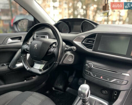 Чорний Пежо 308, об'ємом двигуна 1.6 л та пробігом 153 тис. км за 9200 $, фото 26 на Automoto.ua