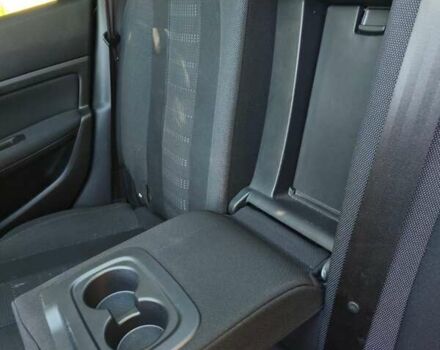 Черный Пежо 308, объемом двигателя 1.56 л и пробегом 221 тыс. км за 9500 $, фото 29 на Automoto.ua