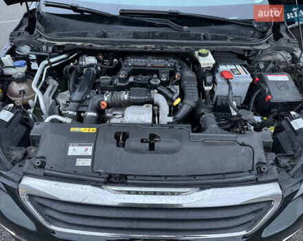 Чорний Пежо 308, об'ємом двигуна 1.6 л та пробігом 180 тис. км за 7800 $, фото 23 на Automoto.ua