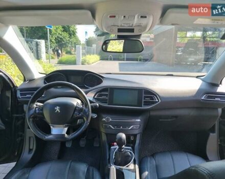 Черный Пежо 308, объемом двигателя 1.56 л и пробегом 200 тыс. км за 9900 $, фото 11 на Automoto.ua