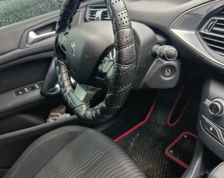 Чорний Пежо 308, об'ємом двигуна 1.56 л та пробігом 163 тис. км за 10400 $, фото 32 на Automoto.ua