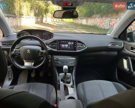 Чорний Пежо 308, об'ємом двигуна 1.56 л та пробігом 191 тис. км за 9900 $, фото 11 на Automoto.ua