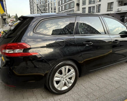 Чорний Пежо 308, об'ємом двигуна 1.56 л та пробігом 226 тис. км за 8200 $, фото 4 на Automoto.ua