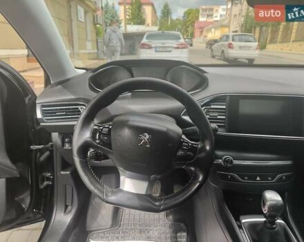 Чорний Пежо 308, об'ємом двигуна 1.6 л та пробігом 308 тис. км за 8200 $, фото 3 на Automoto.ua
