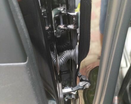 Чорний Пежо 308, об'ємом двигуна 1.6 л та пробігом 184 тис. км за 12000 $, фото 8 на Automoto.ua