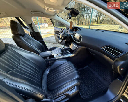 Черный Пежо 308, объемом двигателя 1.56 л и пробегом 200 тыс. км за 10999 $, фото 36 на Automoto.ua