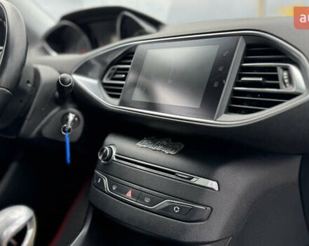 Черный Пежо 308, объемом двигателя 1.56 л и пробегом 277 тыс. км за 10500 $, фото 23 на Automoto.ua