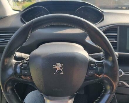 Черный Пежо 308, объемом двигателя 1.56 л и пробегом 200 тыс. км за 9900 $, фото 6 на Automoto.ua