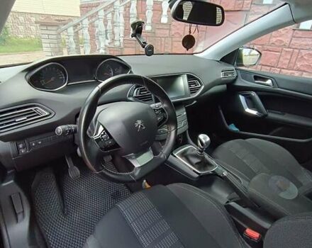 Чорний Пежо 308, об'ємом двигуна 1.6 л та пробігом 199 тис. км за 10100 $, фото 34 на Automoto.ua