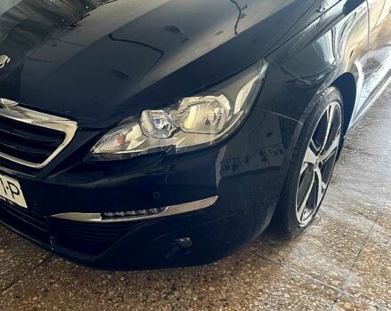 Чорний Пежо 308, об'ємом двигуна 1.6 л та пробігом 324 тис. км за 7700 $, фото 2 на Automoto.ua