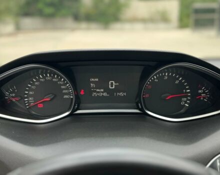 Черный Пежо 308, объемом двигателя 1.6 л и пробегом 255 тыс. км за 8590 $, фото 15 на Automoto.ua