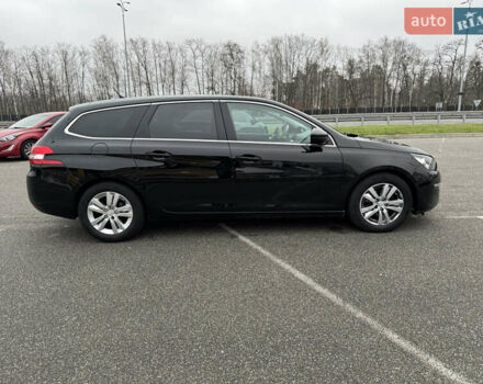 Чорний Пежо 308, об'ємом двигуна 1.6 л та пробігом 180 тис. км за 7800 $, фото 4 на Automoto.ua