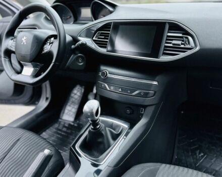 Черный Пежо 308, объемом двигателя 1.6 л и пробегом 217 тыс. км за 6700 $, фото 7 на Automoto.ua