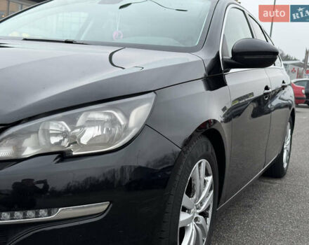Чорний Пежо 308, об'ємом двигуна 1.6 л та пробігом 180 тис. км за 7800 $, фото 9 на Automoto.ua