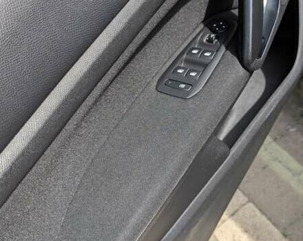 Черный Пежо 308, объемом двигателя 1.56 л и пробегом 230 тыс. км за 10200 $, фото 11 на Automoto.ua