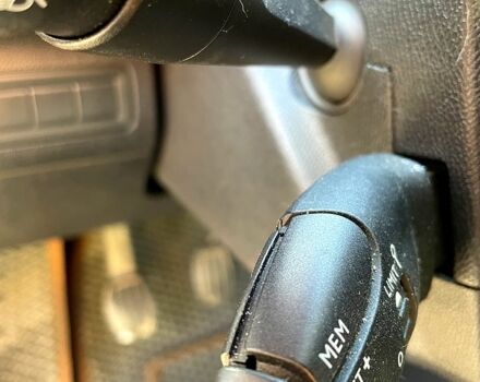 Чорний Пежо 308, об'ємом двигуна 1.6 л та пробігом 324 тис. км за 7700 $, фото 11 на Automoto.ua