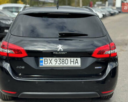 Черный Пежо 308, объемом двигателя 1.56 л и пробегом 277 тыс. км за 10500 $, фото 4 на Automoto.ua