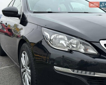 Чорний Пежо 308, об'ємом двигуна 1.6 л та пробігом 180 тис. км за 7800 $, фото 8 на Automoto.ua