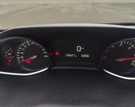 Черный Пежо 308, объемом двигателя 1.6 л и пробегом 178 тыс. км за 9950 $, фото 46 на Automoto.ua