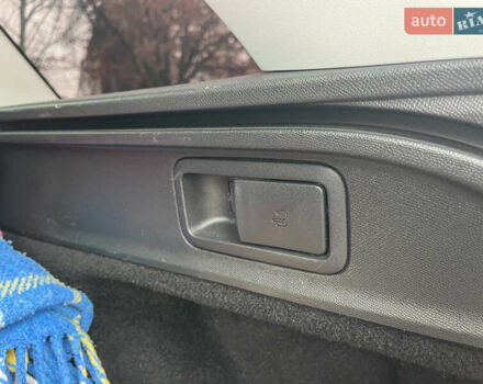 Чорний Пежо 308, об'ємом двигуна 1.6 л та пробігом 153 тис. км за 9200 $, фото 50 на Automoto.ua