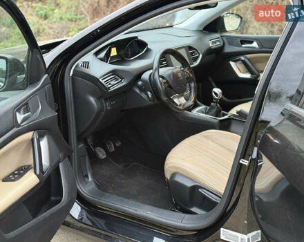 Черный Пежо 308, объемом двигателя 1.56 л и пробегом 198 тыс. км за 5799 $, фото 20 на Automoto.ua