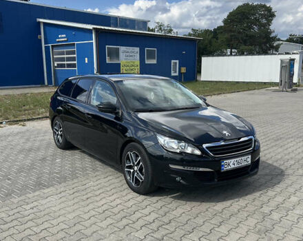 Чорний Пежо 308, об'ємом двигуна 1.56 л та пробігом 280 тис. км за 7700 $, фото 3 на Automoto.ua