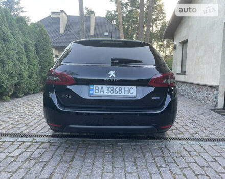 Черный Пежо 308, объемом двигателя 1.56 л и пробегом 232 тыс. км за 9999 $, фото 5 на Automoto.ua