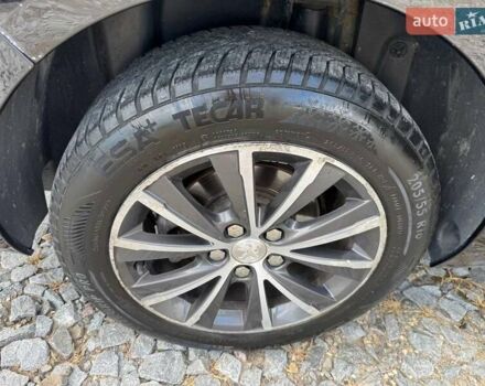 Черный Пежо 308, объемом двигателя 1.56 л и пробегом 221 тыс. км за 10750 $, фото 22 на Automoto.ua