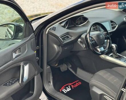 Черный Пежо 308, объемом двигателя 1.56 л и пробегом 221 тыс. км за 10750 $, фото 12 на Automoto.ua