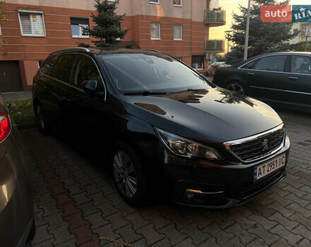 Чорний Пежо 308, об'ємом двигуна 1.56 л та пробігом 230 тис. км за 10500 $, фото 1 на Automoto.ua