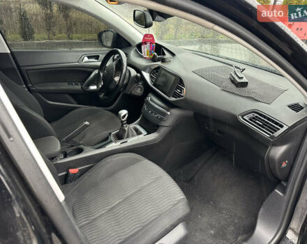 Черный Пежо 308, объемом двигателя 1.6 л и пробегом 225 тыс. км за 5999 $, фото 11 на Automoto.ua