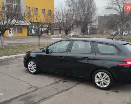 Черный Пежо 308, объемом двигателя 1.5 л и пробегом 175 тыс. км за 12900 $, фото 2 на Automoto.ua