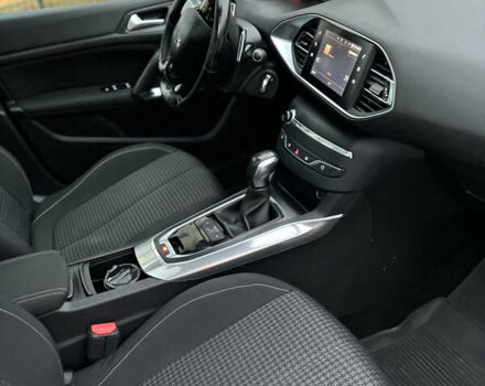 Черный Пежо 308, объемом двигателя 1.5 л и пробегом 190 тыс. км за 11100 $, фото 30 на Automoto.ua