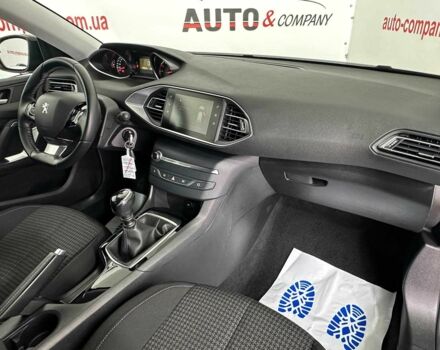 Чорний Пежо 308, об'ємом двигуна 1.5 л та пробігом 179 тис. км за 285 $, фото 7 на Automoto.ua